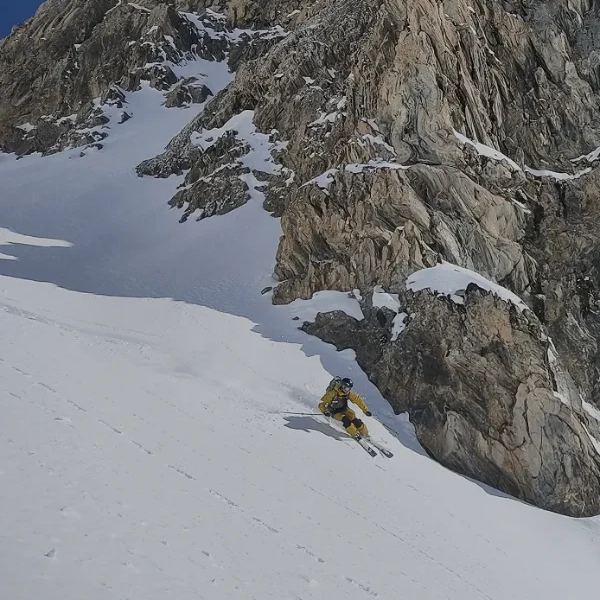 ADRET - Anatomie d'un ski léger