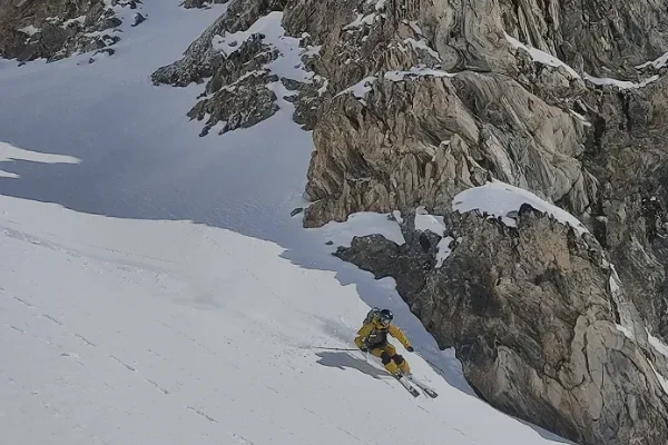 ADRET - Anatomie d'un ski léger