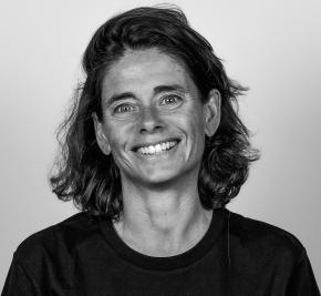 Caroline DE
            WAILLY